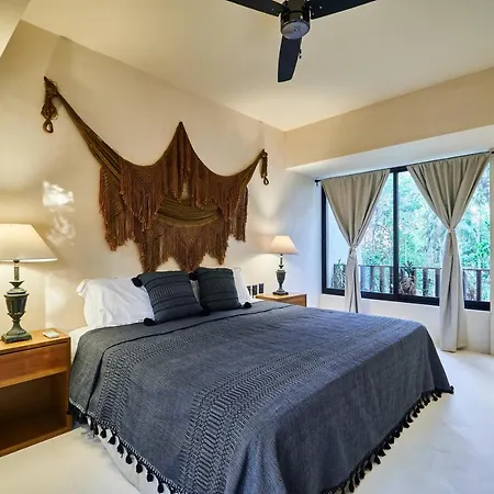 Afra 3 Beautiful Jungle House With Private Pool-2